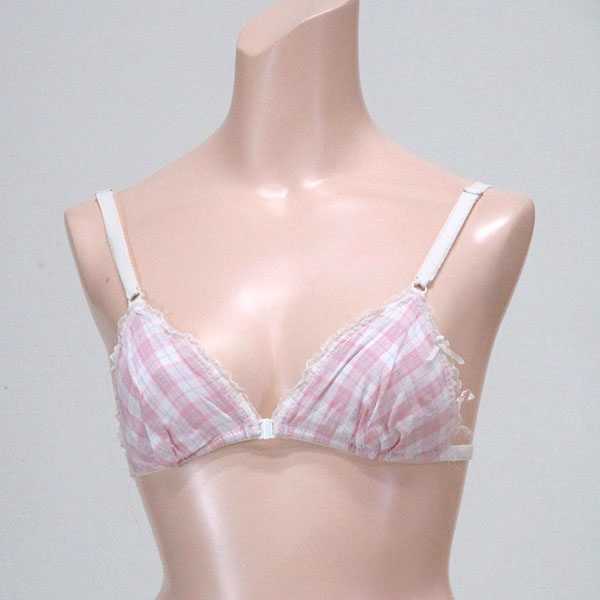 ブラジャー