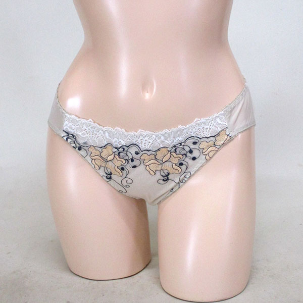 生パンツ・パンティー