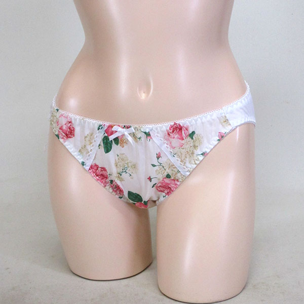 生パンツ・パンティー