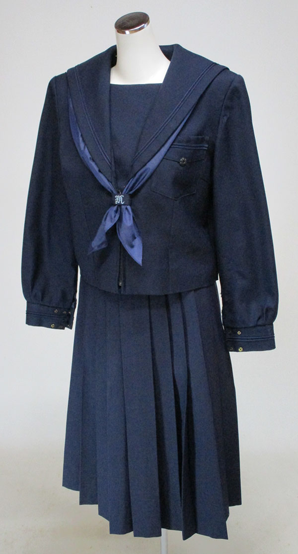 冬セーラー上下セット（スカーフ付）